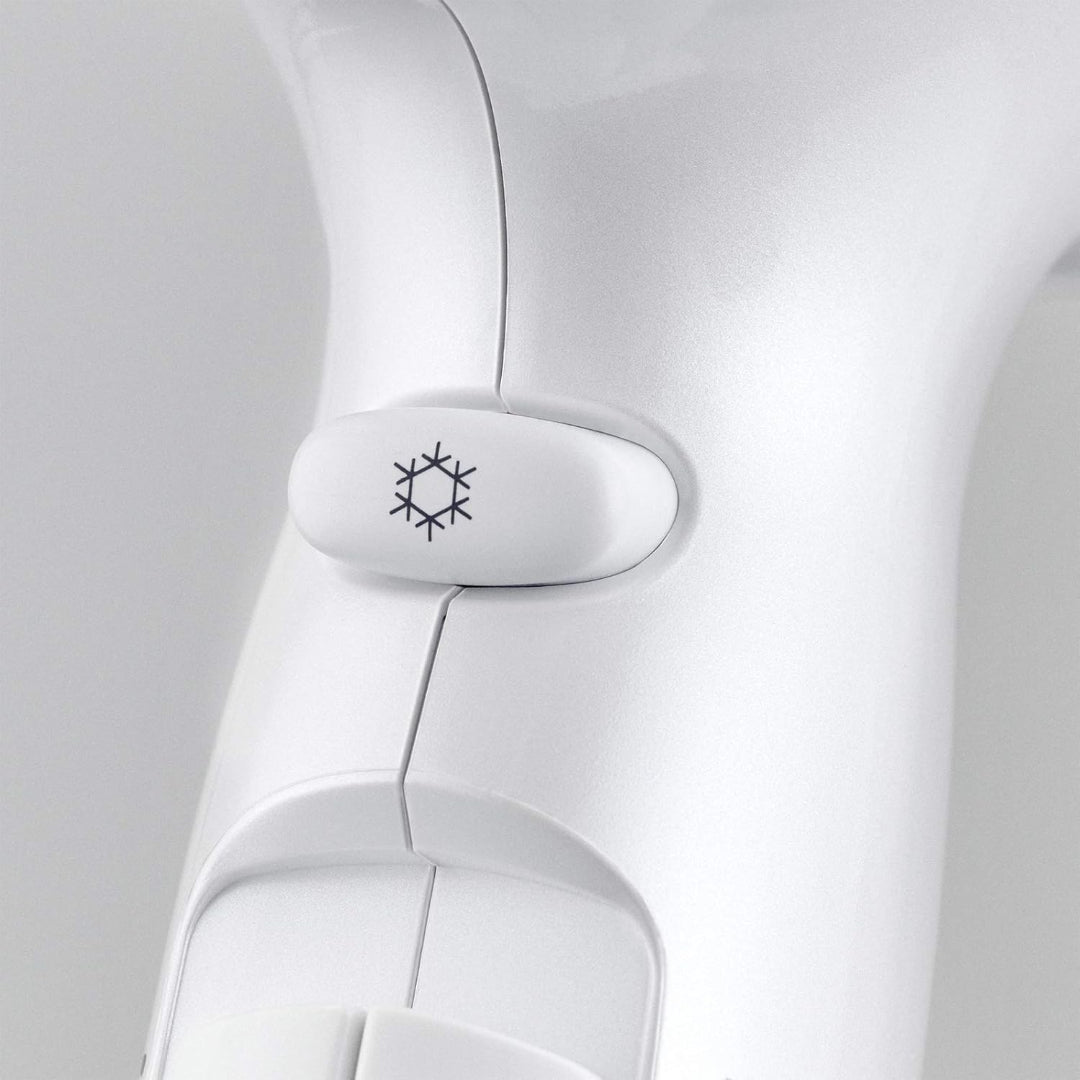 Panasonic EHNA67 Hydrating Nanoe Salon Dryer with Oscillating Quick Dry Nozzle, Diffuser, and Concentrator Attachments, White/Gold