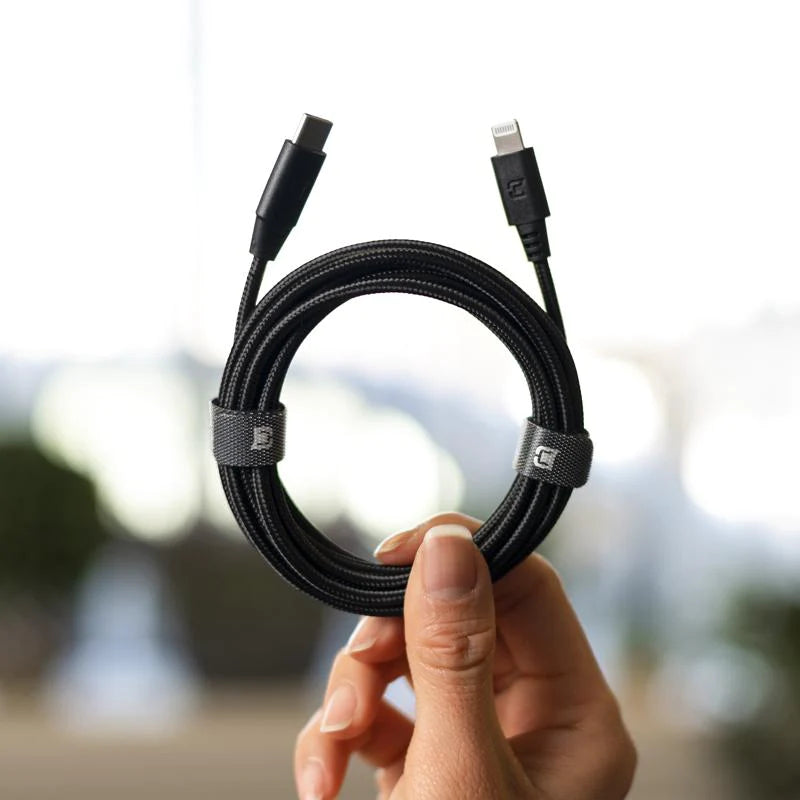 Caseco - Câble Tressé USB-C vers Lightning - 2M - Noir
