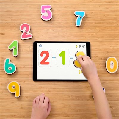 MARBOTIC - Smart numbers for tablet - Interactive wooden numbers set